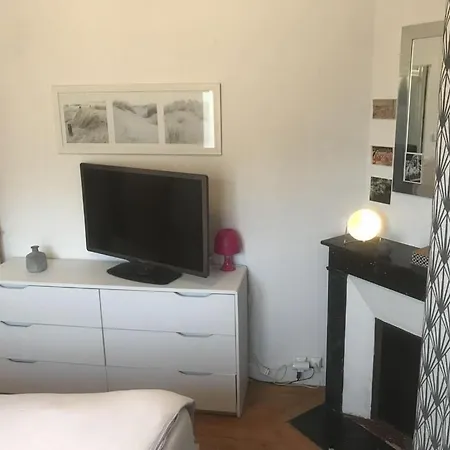 בית נופש Petite Mancelle Chaleureuse Et Lumineuse